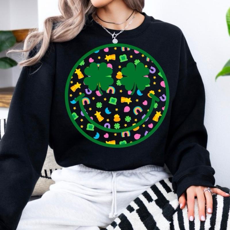 Lucky Charm & Lucky Mama Sweatshirt – St. Patrick’s Day Lucky Outfit for Men & Women