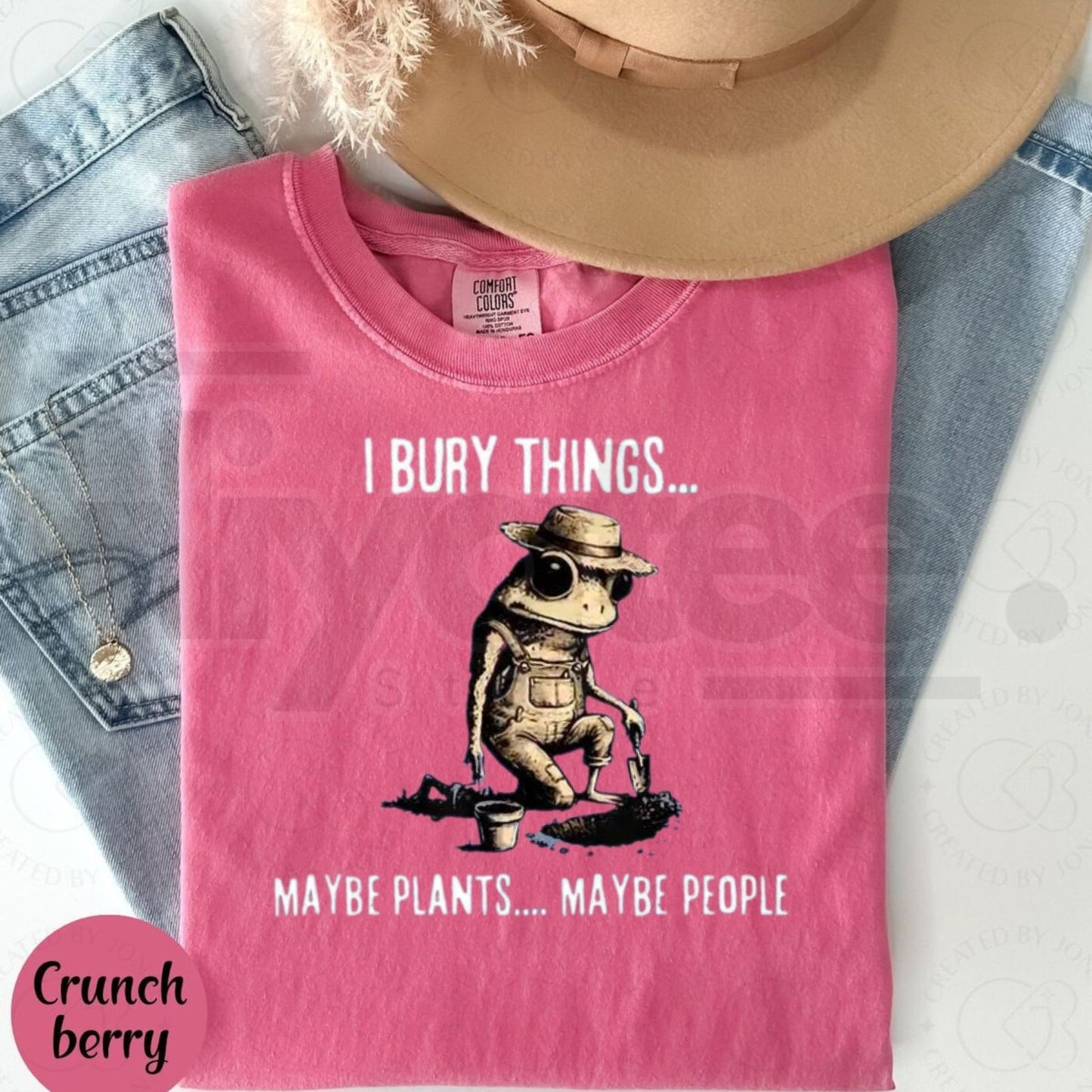 Bury Things Maybe Plants Maybe People Unisex Shirt – Funny Dark Humor Frog Gardening Tee, Plant Lover Gift