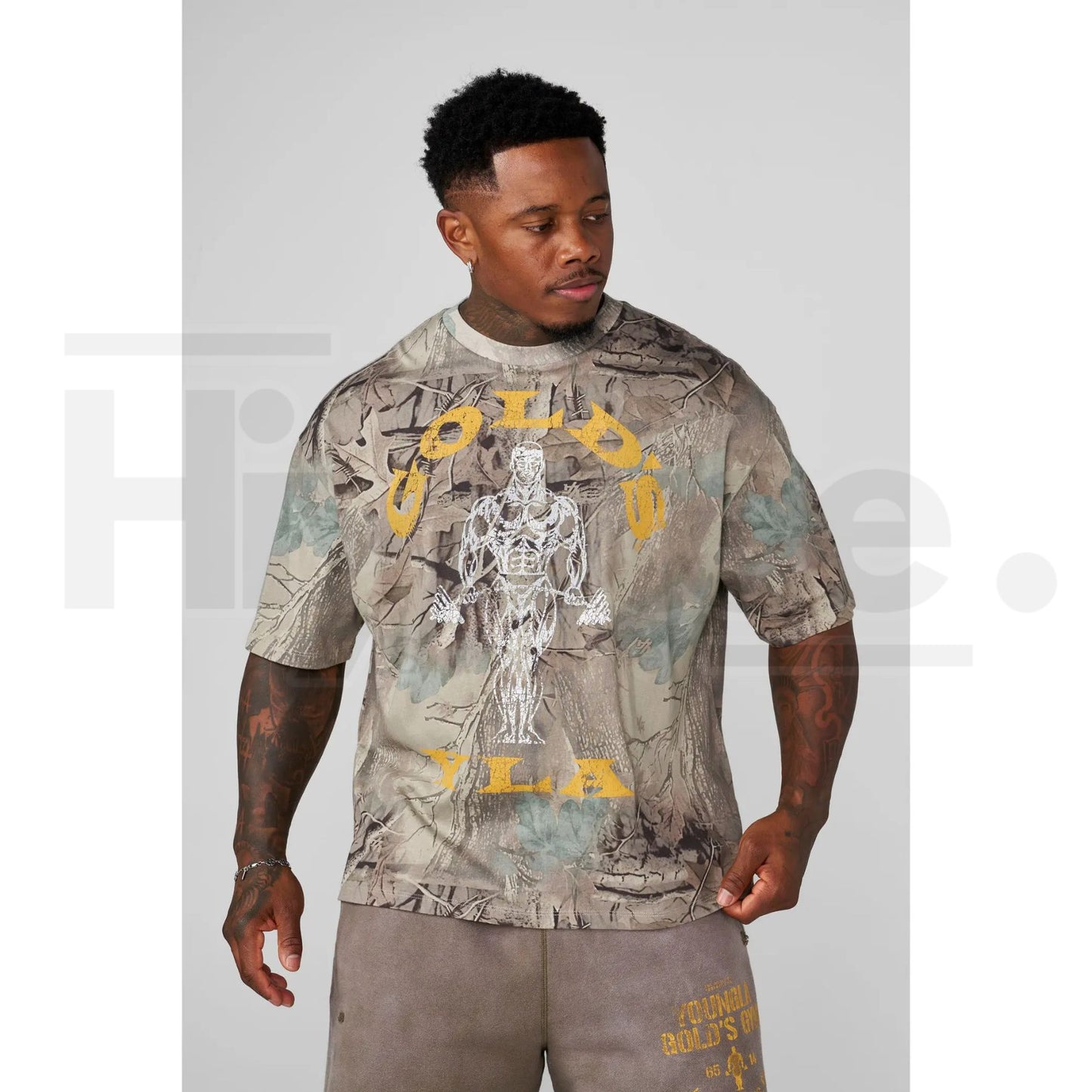 Gold's Iron Legacy Icon Tee – Classic Bodybuilding Graphic T-Shirt