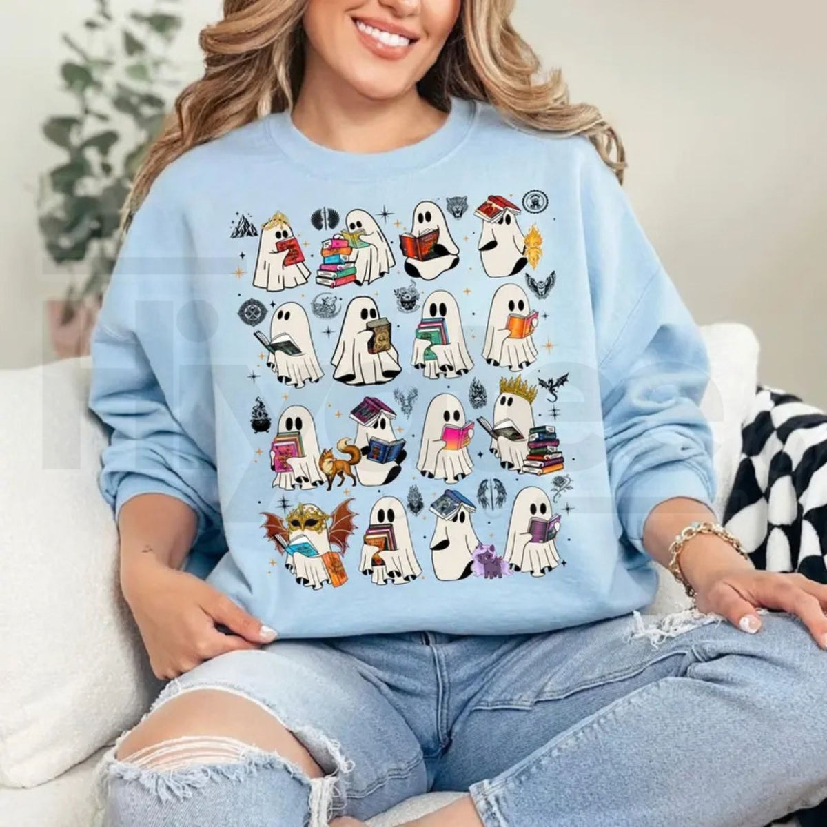 SJM Ghost Book Sweatshirt – Sarah J Maas Universe Halloween Apparel, ACOTAR, Throne of Glass, Crescent City Fantasy BookTok Merch