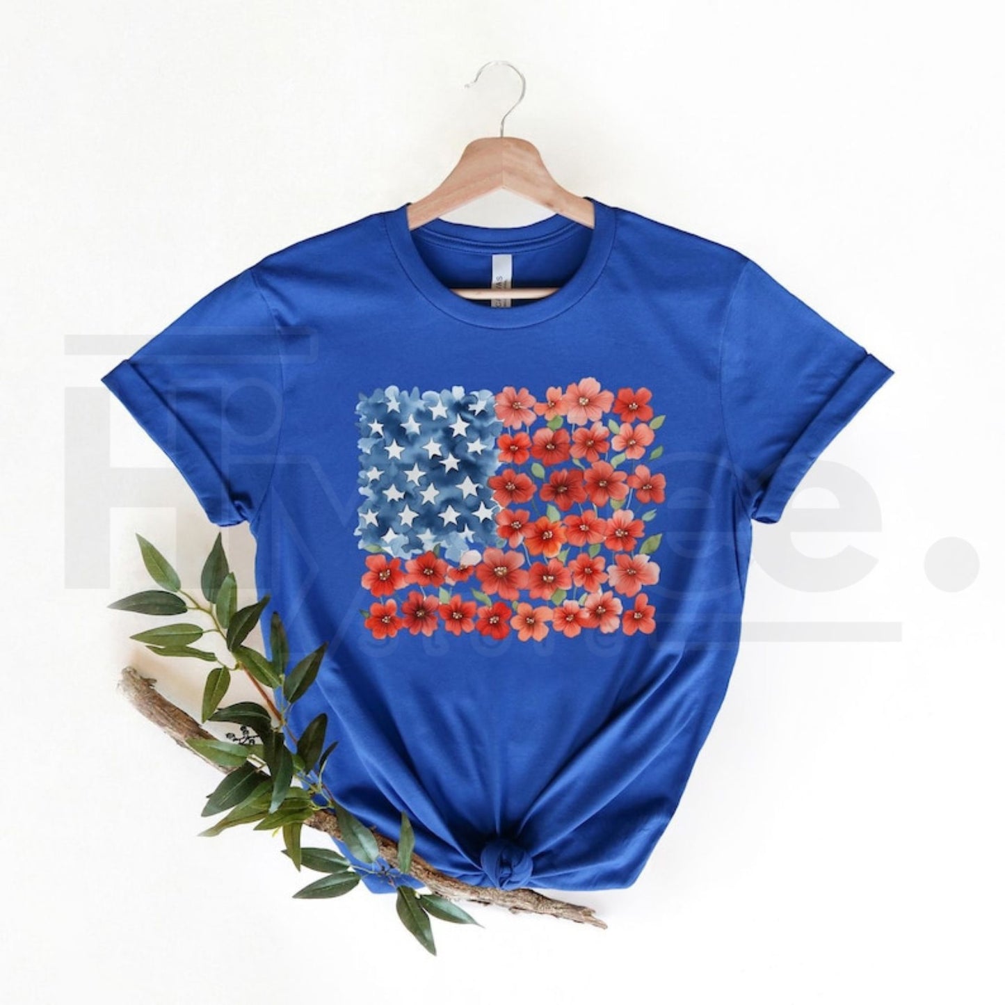 Floral American Flag T-Shirt – Patriotic Red Poppy 4th Of July Women's Tee