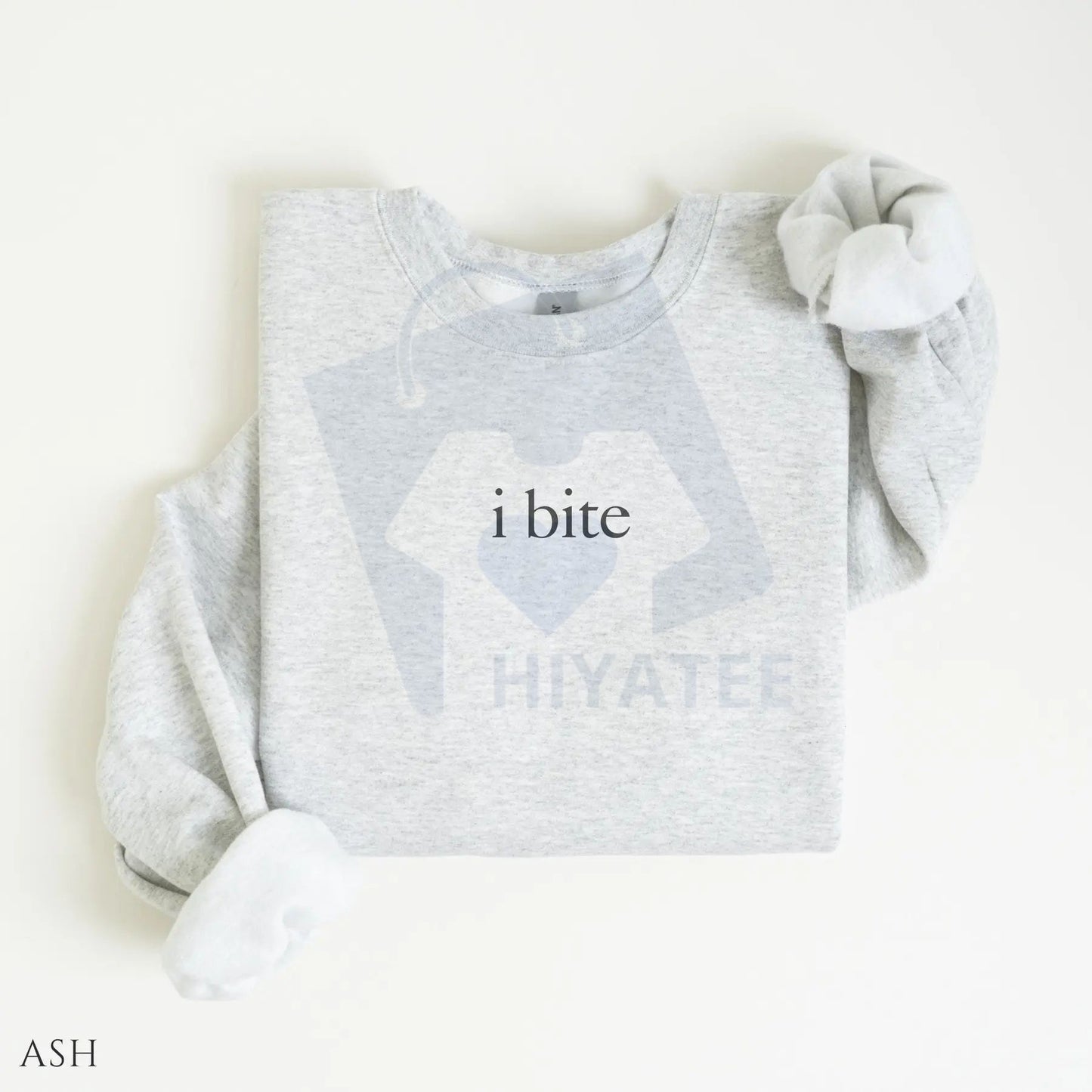 I Bite Sweatshirt: Funny Unhinged Sarcastic Meme Sweater, Humorous Introvert Slogan Pullover, Unique Gag Gift