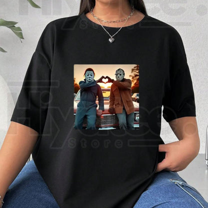 Vintage Michael Myers Halloween Heart Hands T-Shirt – Retro Horror Movie Tee