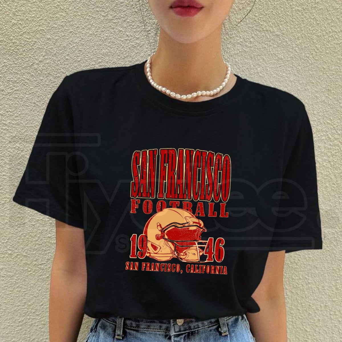 Women's Plus-Size Off-The-Shoulder San Francisco Football 1946 T-Shirt – Vintage Helmet Game Day Top