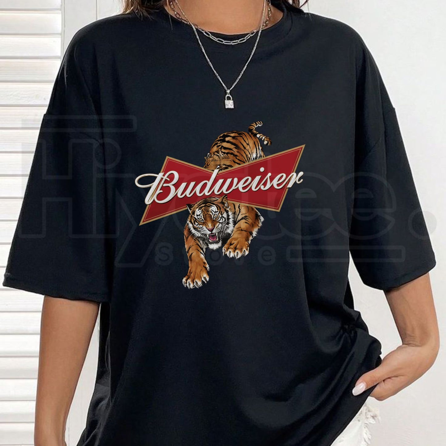 Vintage Style Budweiser Tiger Graphic Tee – Women's Retro Casual Top