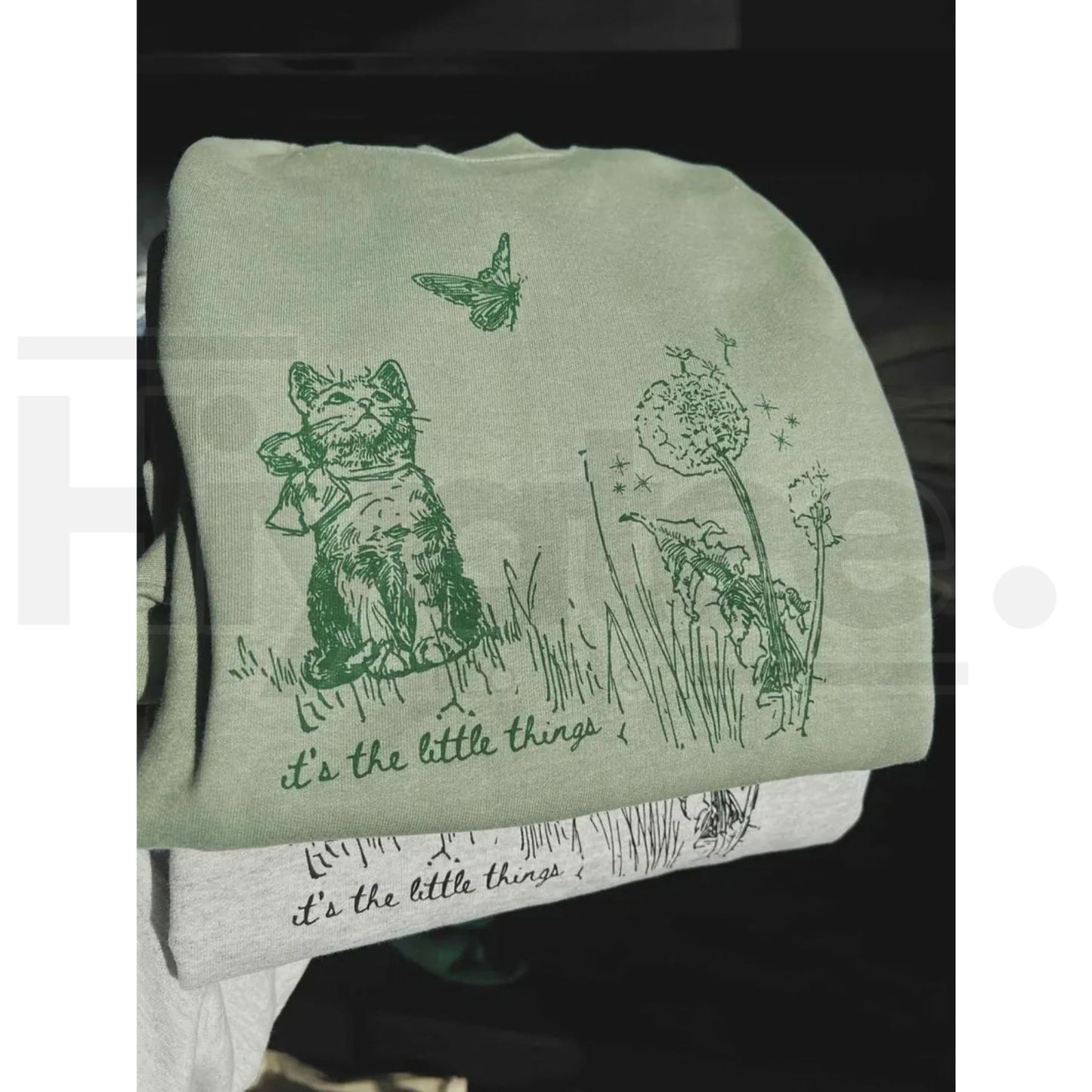 Little Things Sweatshirt: Cute Cat & Nature Crewneck Casual Trendy Pullover