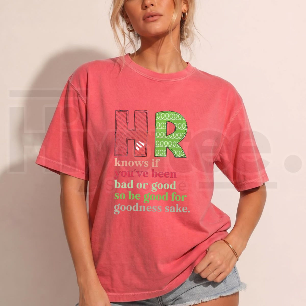 Comfort Colors Funny Christmas HR T-Shirt – Santa Belt Be Good Graphic Tee