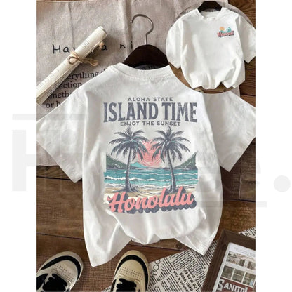 "Hawaiian Island Vibes" – Retro Summer & Beach Vacation Top