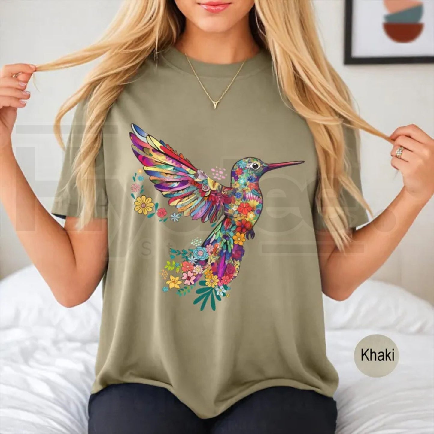 Comfort Colors® Floral Hummingbird Shirt – Bird Lover T-Shirt, Trendy Animal Graphic Tee, Spring Floral Gift for Her