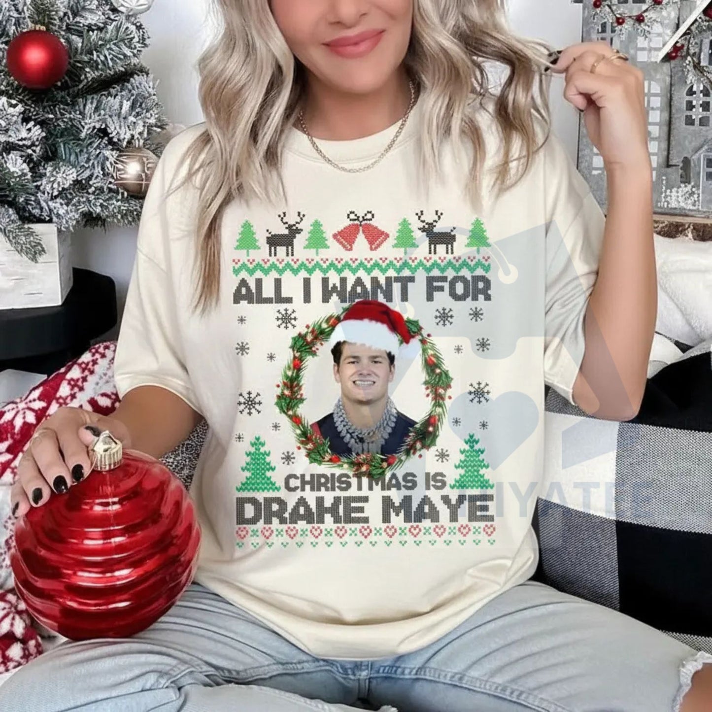 Drake Maye Vintage Football T-Shirt – Retro Game Day Design for Fans