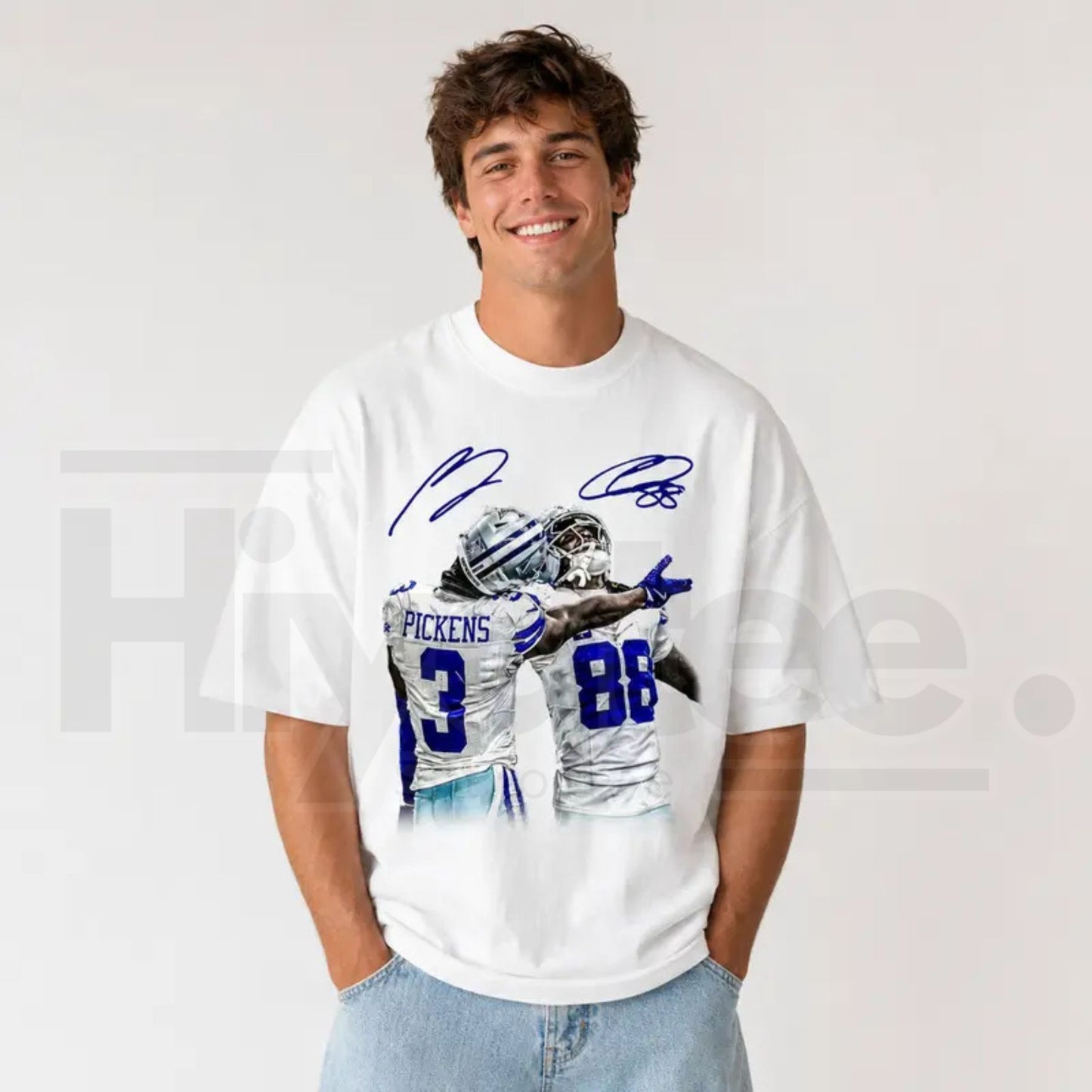 Vintage Close-Up Football Athlete Signature T-Shirt – Sports Fan Graphic Tee