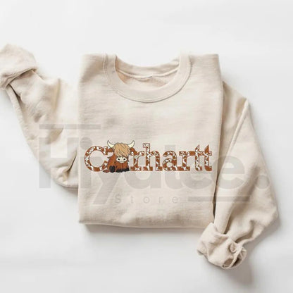 Highland Cow Sweatshirt: Cute Western Graphic Pullover for Women, Cozy Gift for Her Animal Lover, Country Farm Style Top