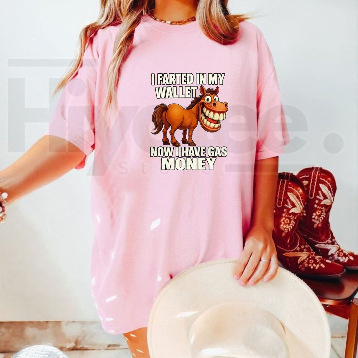 I Farted In My Wallet Gas Money T-Shirt – Funny Horse Quote Graphic Tee