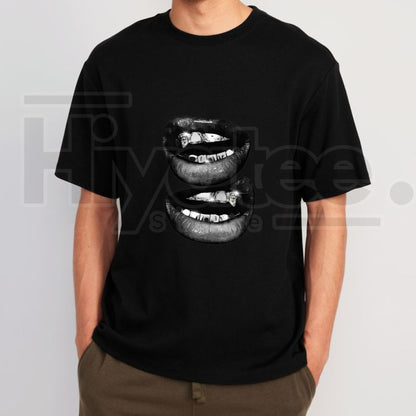 "Bold Mouth" Fashionable Garment-Dyed – Streetwear Graphic Top
