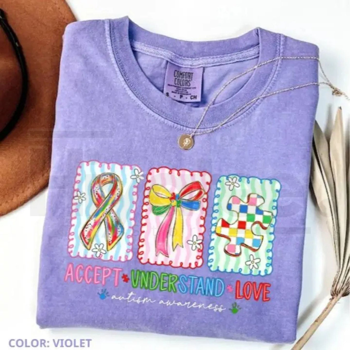 HappyShift - Comfort Colors® Autism Accept, Understand, Love T-Shirt – Autism Mama Bow Graphic Tee