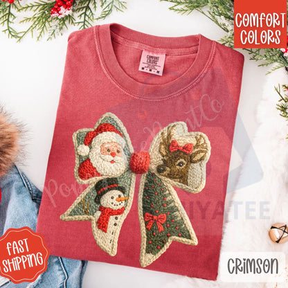 Knit Christmas Bow Shirt Comfort Colors – Trendy Women's Holiday T-shirt, Vintage Faux Knit Aesthetic Tee