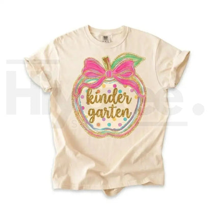 Comfort Colors Pink Gingham Apple Teacher Shirt – Preppy Back to School Tee for Pre-K to 4th Grade