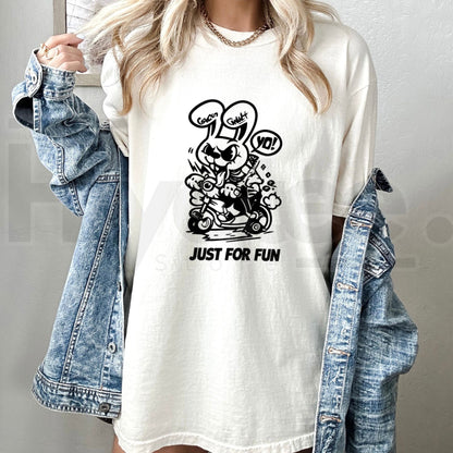 Urban Cartoon Graffiti Bunny T-Shirt – Street Art Graphic Tee for Men & Women