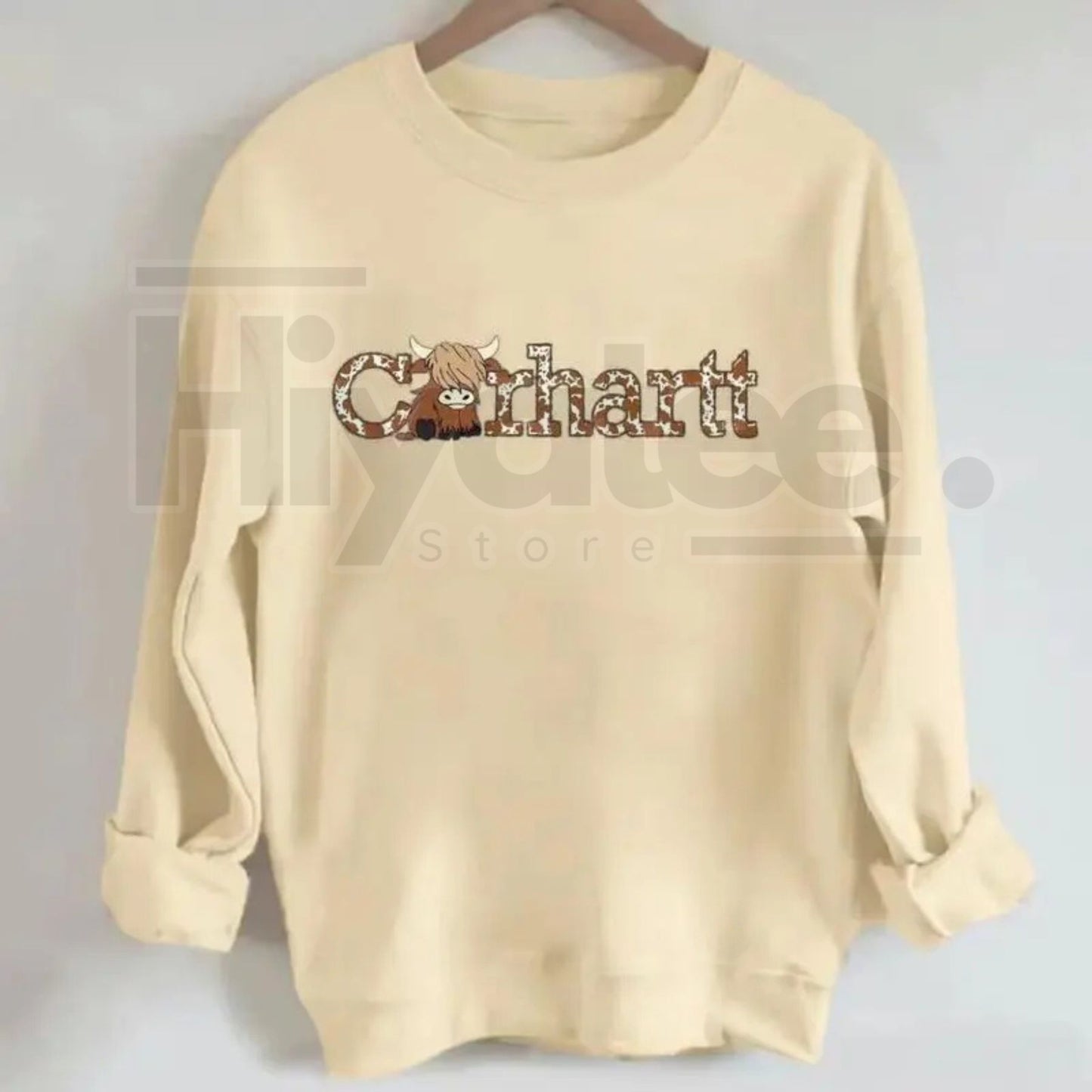 Highland Cow Sweatshirt: Cute Western Graphic Pullover for Women, Cozy Gift for Her Animal Lover, Country Farm Style Top