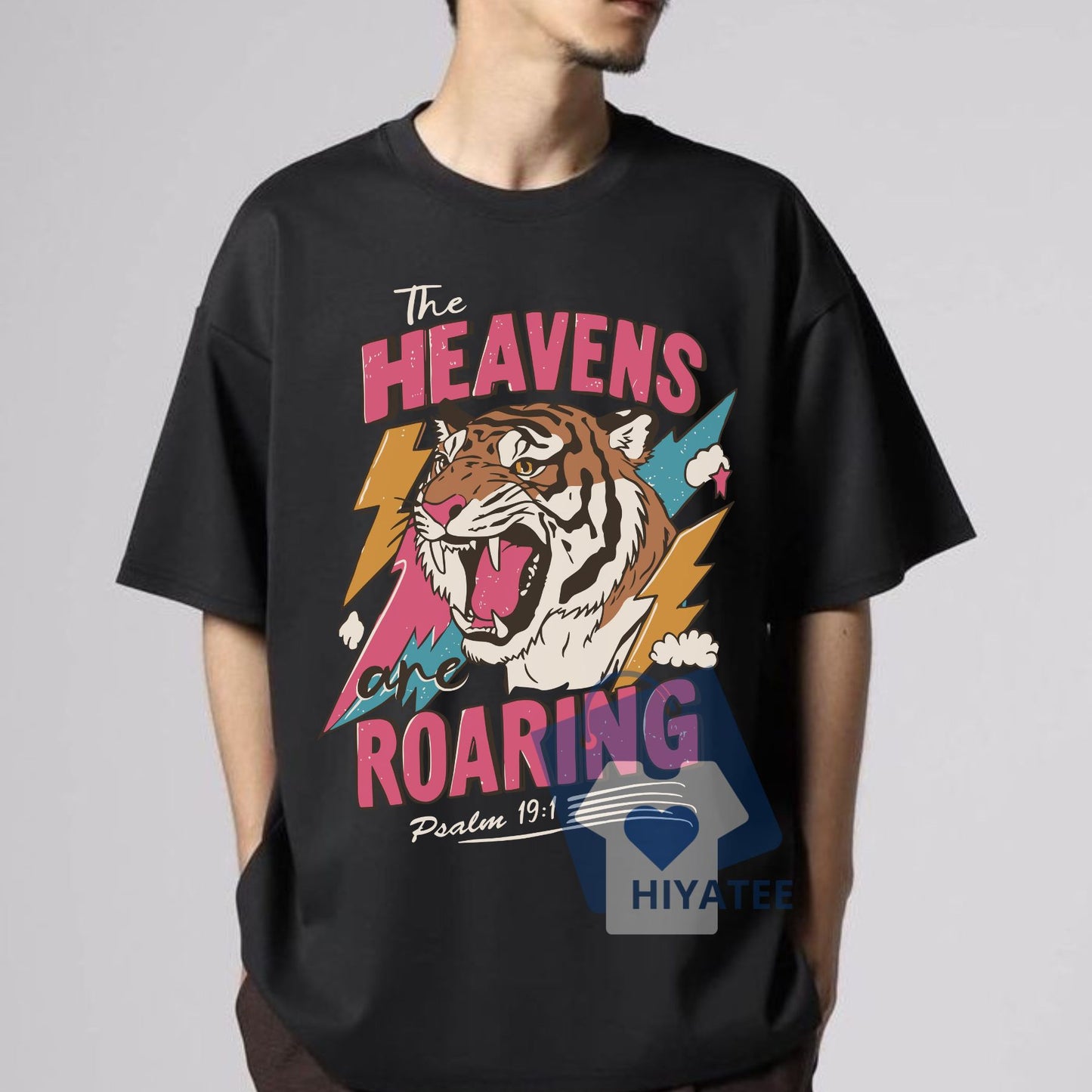 The Heavens Are Roaring Shirt – Psalm 19:1 Bible Verse Tee, Christian Faith Shirt for Women, Boho Style Religious Gift