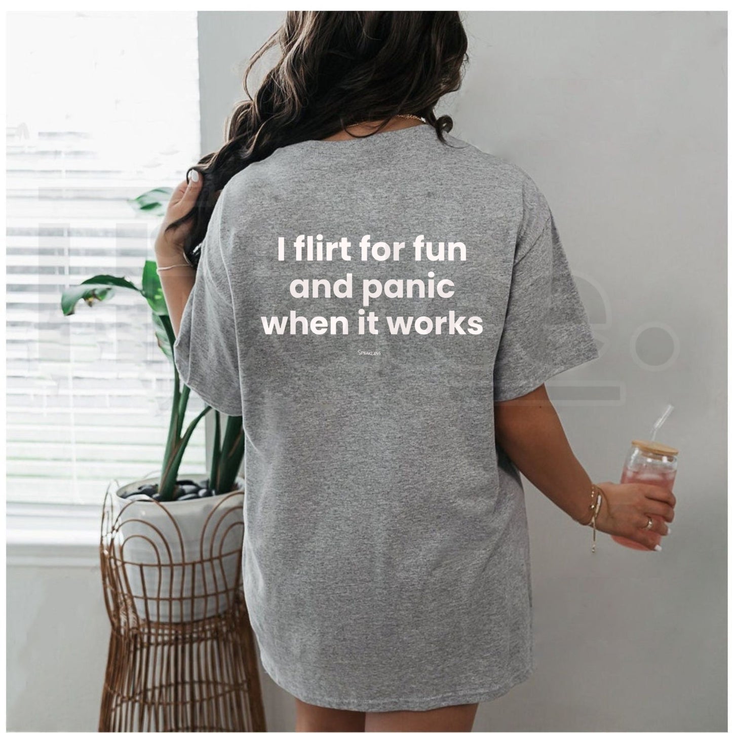 Funny "I Flirt For Fun And Panic When It Works" T-Shirt – Sarcastic Introvert Social Anxiety Novelty Quote Graphic Tee