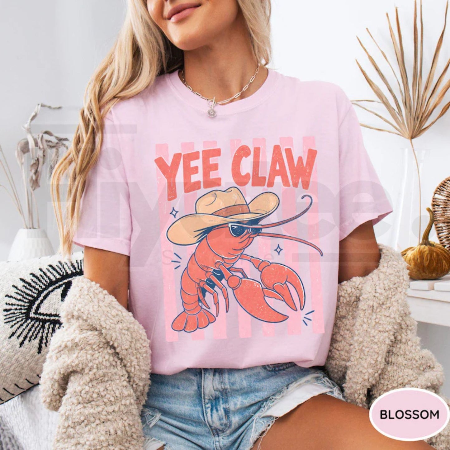 Comfort Colors Lobster Cowboy Shirt – Funny Yee Claw Western Beach Tee, Trendy Cute Coastal Cowgirl Graphic Apparel