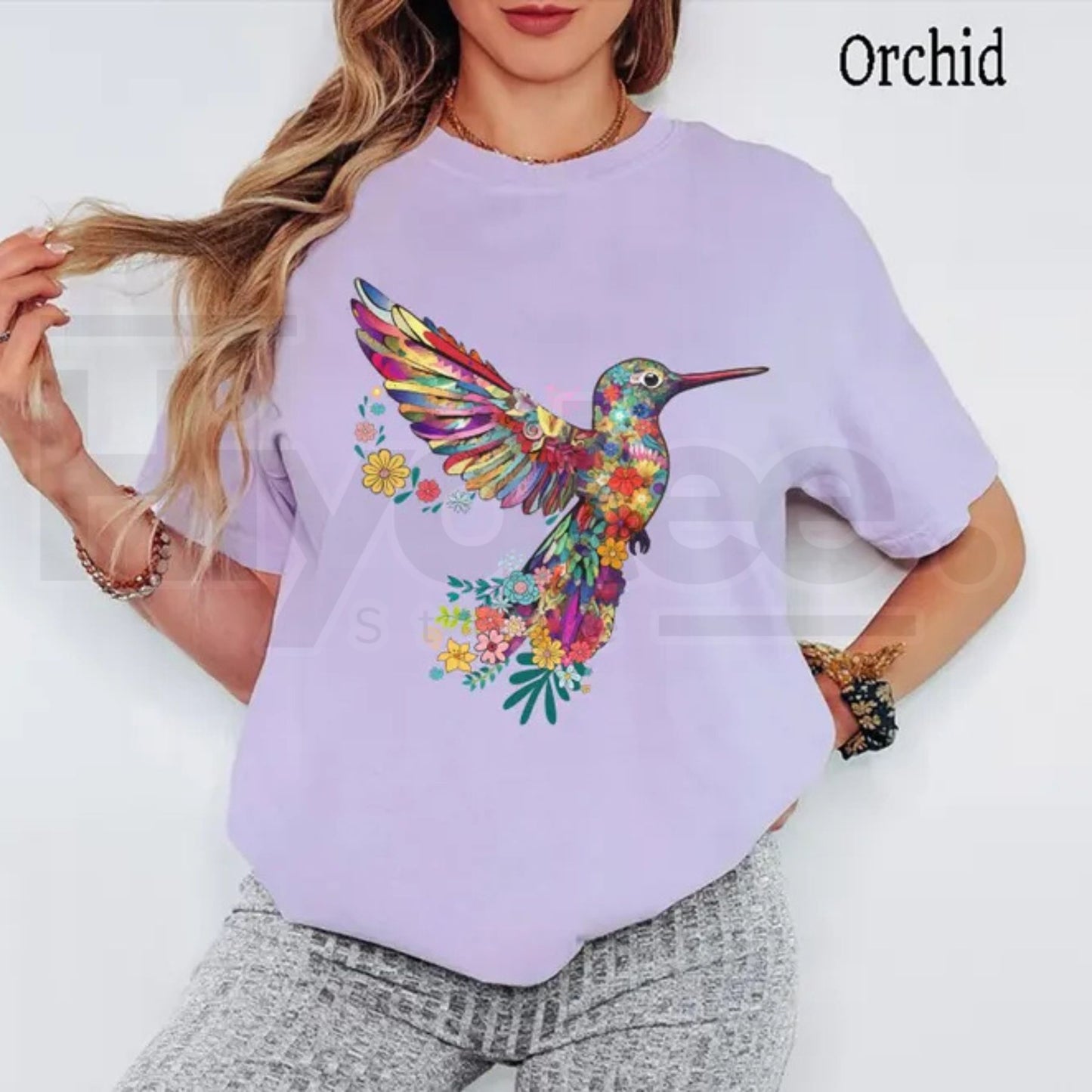 Comfort Colors® Floral Hummingbird Shirt – Bird Lover T-Shirt, Trendy Animal Graphic Tee, Spring Floral Gift for Her