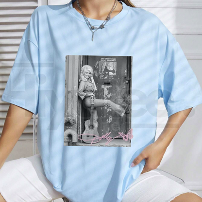 Dolly Parton Shirt – Retro Vintage Country Concert Graphic Tee