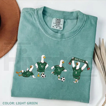 Comfort Colors Funny Goose Mexico Soccer T-Shirt – Retro Mexico Football Fan Game Day Graphic Tee
