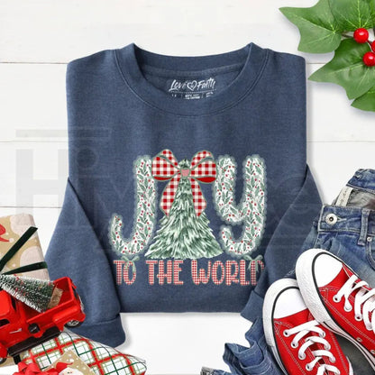 Love in Faith Christmas Sweatshirt – Christian Holiday Faith Graphic Crewneck, Inspirational Xmas Gift