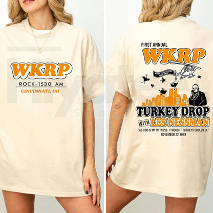 WKRP Turkey Drop Thanksgiving T-Shirt – Retro Les Nessman 1978 TV Comedy Graphic Tee