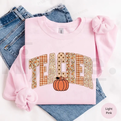 Retro Teacher Pumpkin Sweatshirt – Vintage Autumn Fall Educator Crewneck, Cute Halloween Teacher Sweater