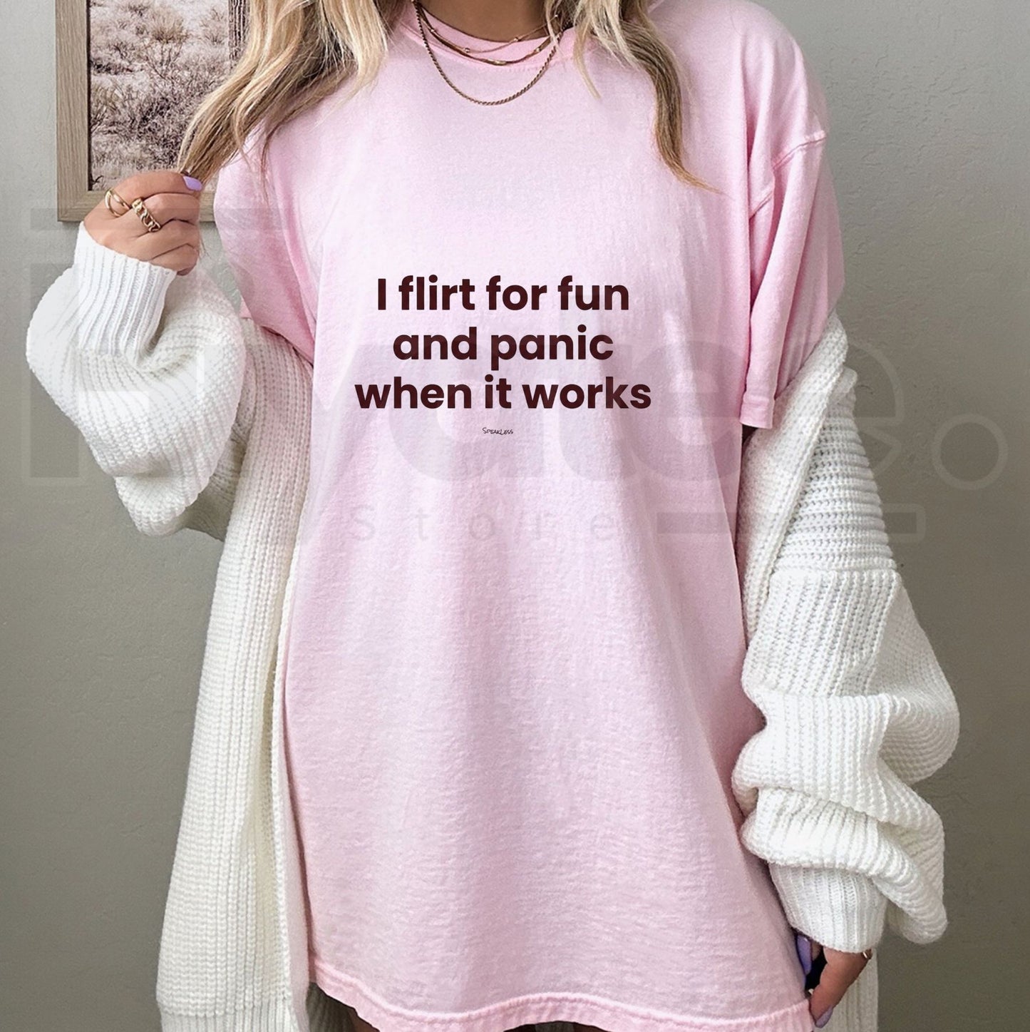 Funny "I Flirt For Fun And Panic When It Works" T-Shirt – Sarcastic Introvert Social Anxiety Novelty Quote Graphic Tee