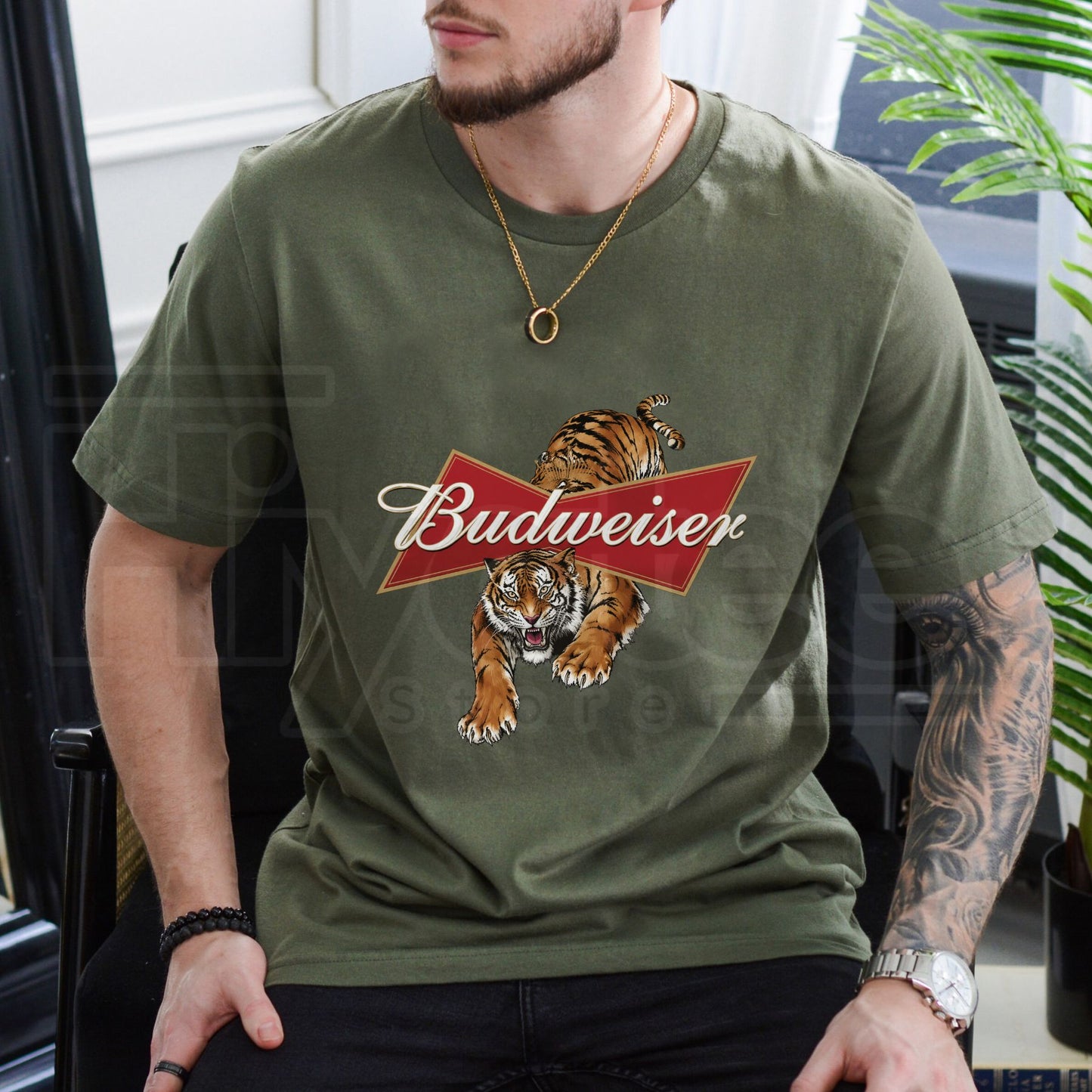 Vintage Style Budweiser Tiger Graphic Tee – Women's Retro Casual Top