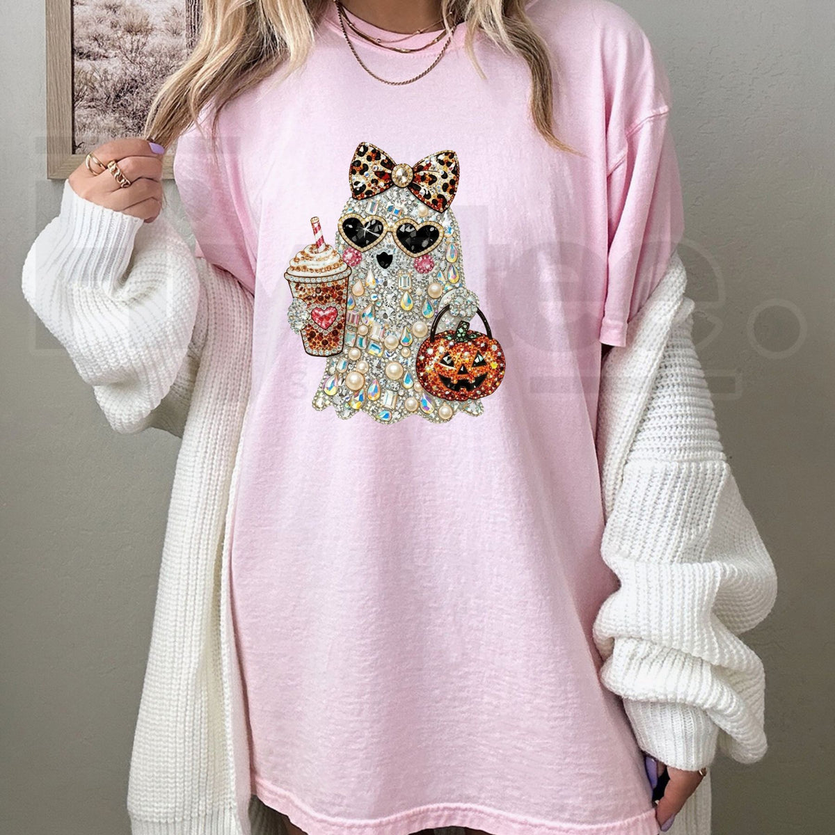 Vintage Stone Ghost T-Shirt – Weathered Spooky Cotton Tee