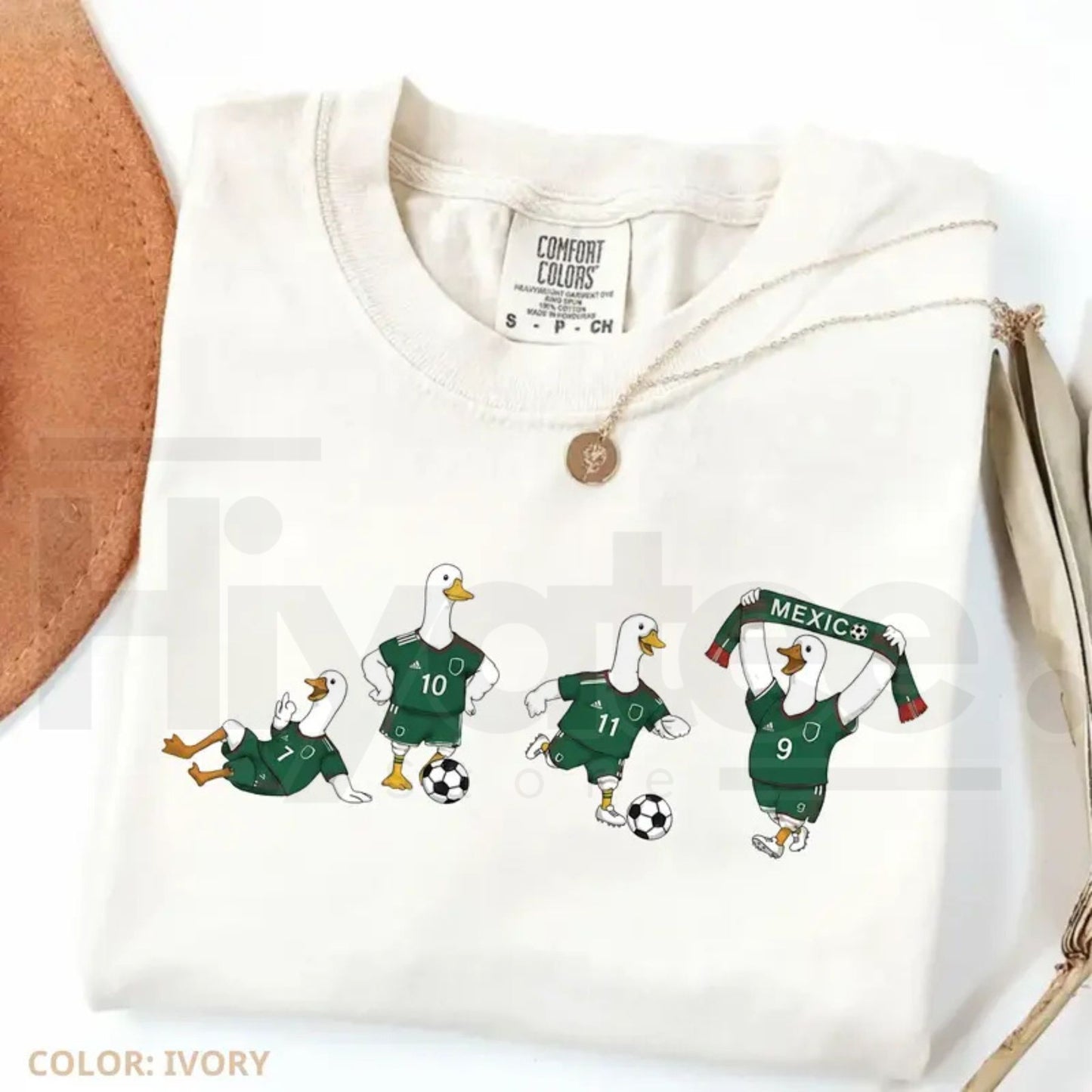 Comfort Colors Funny Goose Mexico Soccer T-Shirt – Retro Mexico Football Fan Game Day Graphic Tee