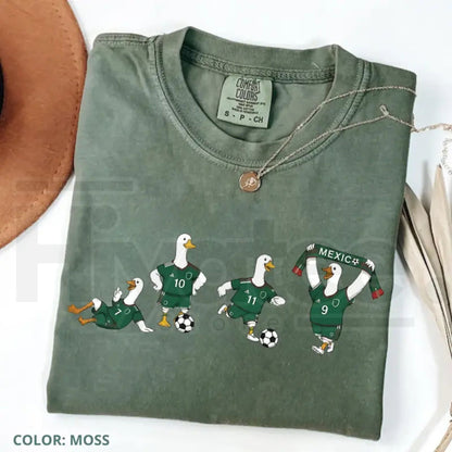 Comfort Colors Funny Goose Mexico Soccer T-Shirt – Retro Mexico Football Fan Game Day Graphic Tee