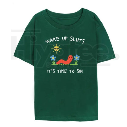 "Wake Up Slts" – Funny Animal Meme Unhinged Graphic Top