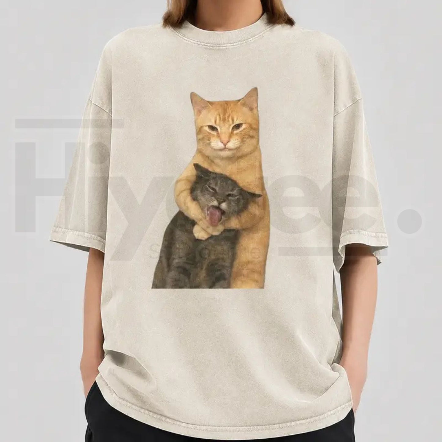 Washable Cat Quarrel Moment T-Shirt – High-Quality Vintage Graphic Tee