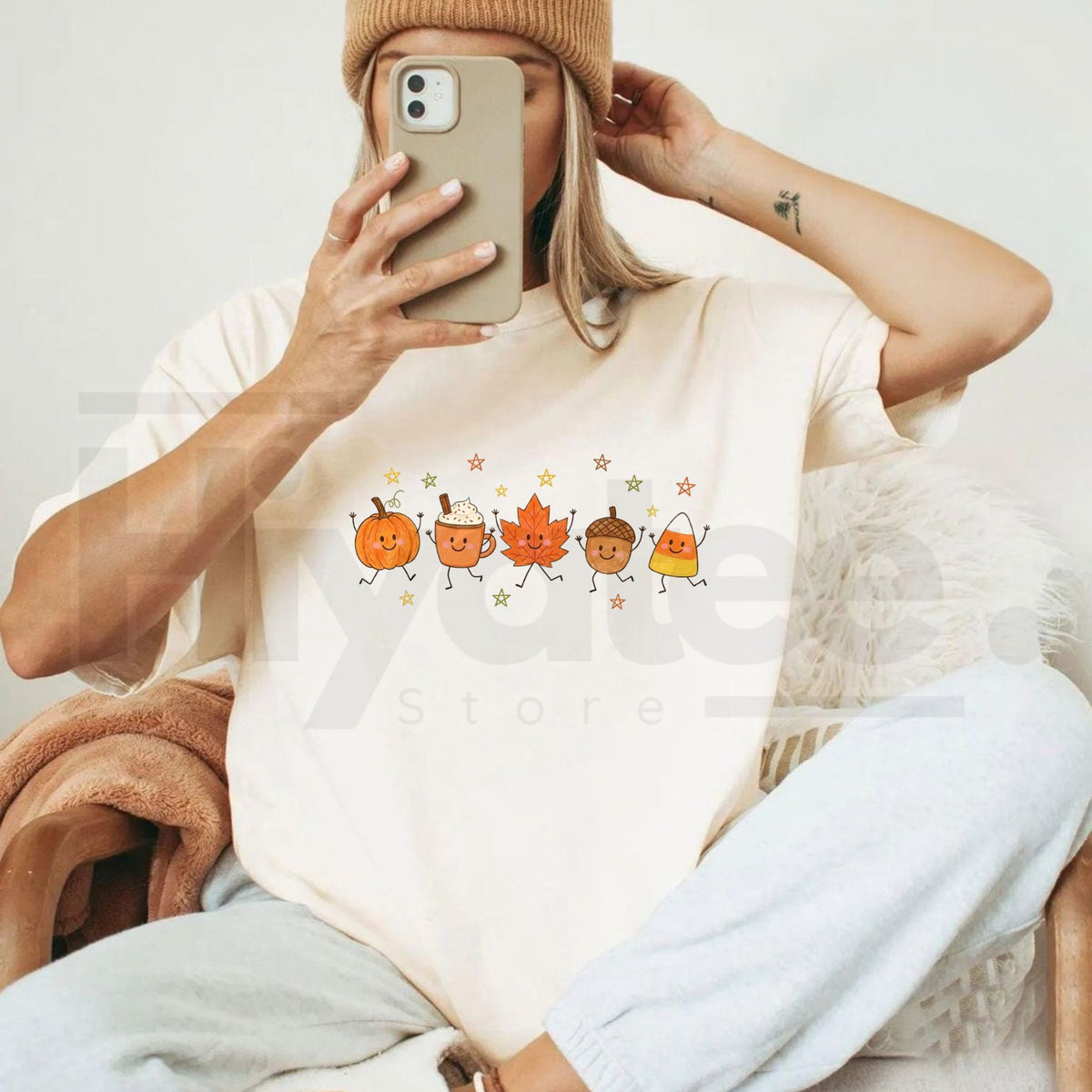 Comfort Colors Cute Fall Doodle T-Shirt – Cozy Autumn Pumpkin & Ghost Tee - Hiyatee