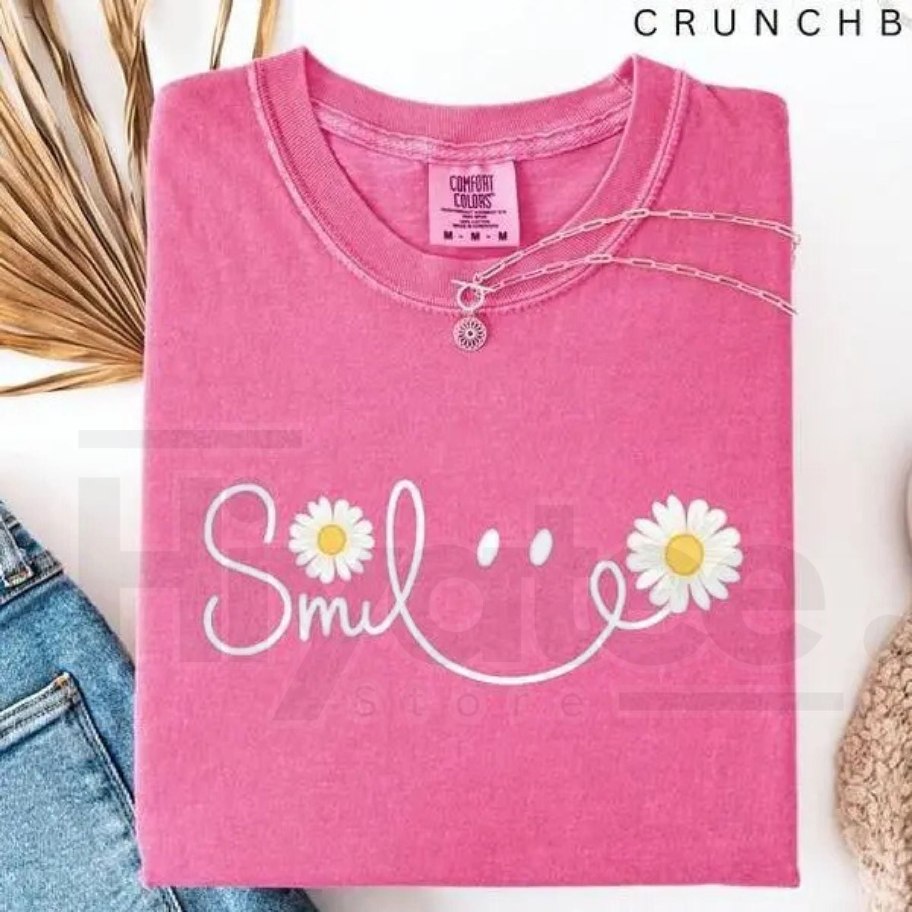 Comfort Colors® Daisy Smile Face Shirt – Trendy Retro Floral Women’s Gift Tee - Hiyatee
