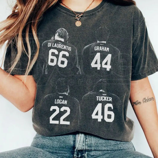 Comfort Colors Off-Campus Briar University Y2K Graphic Tee – Hockey Romance Briar U Unisex T-Shirt, Gift for Book Lovers - Hiyatee