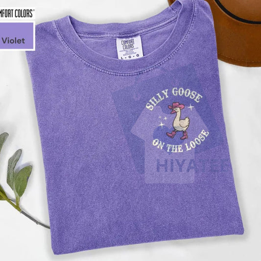Comfort Colors® "Silly Goose On The Loose" T-shirt – Funny Western Cowgirl Tee, Trendy Animal Meme Shirt - Hiyatee