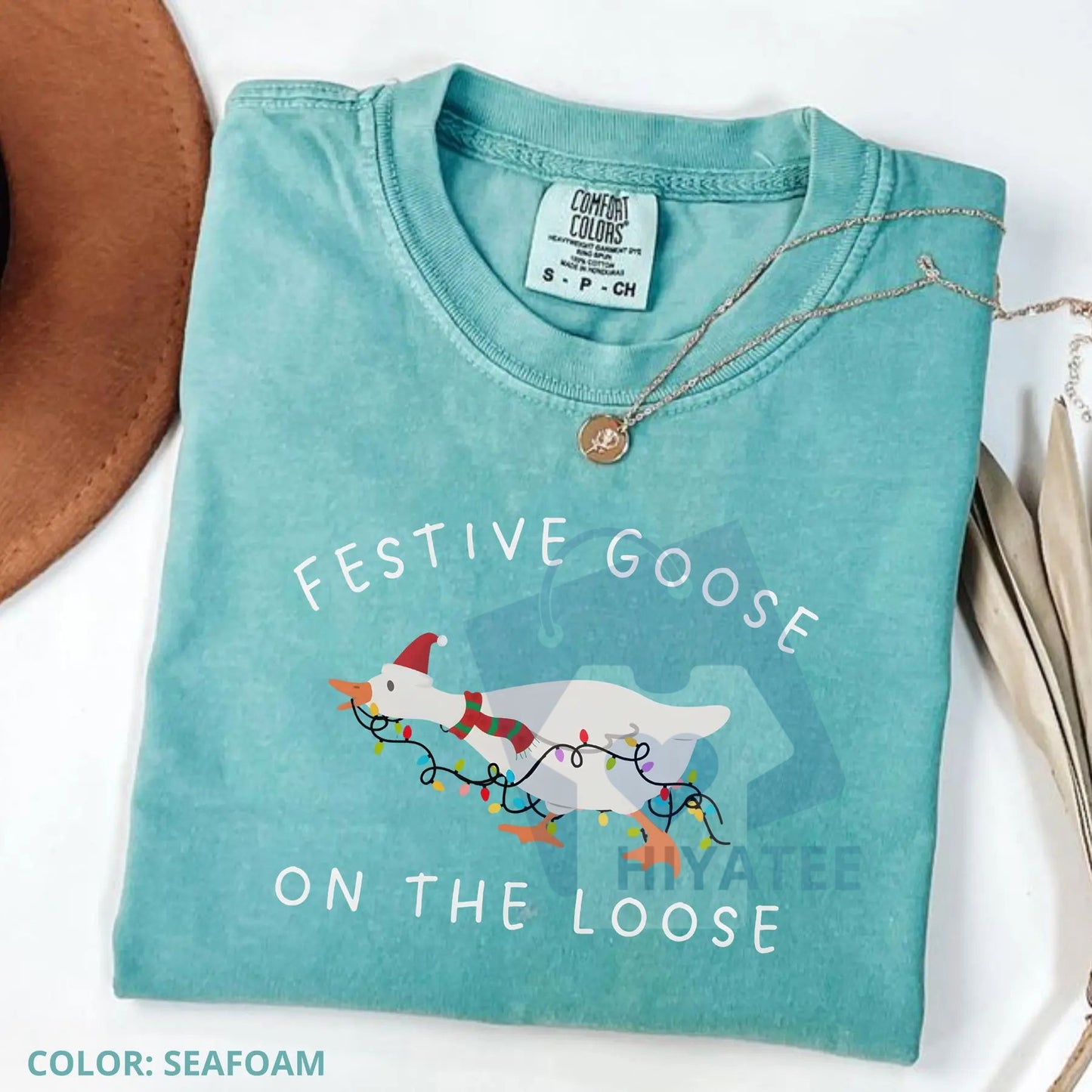 Festive Goose on the Loose Christmas T-Shirt - Hiyatee