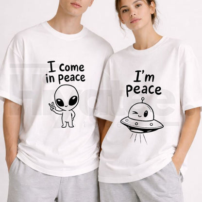 Funny Alien Couple Matching Shirts – I Come In Peace & I'm Peace UFO T-Shirt - Hiyatee