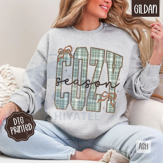 Plaid Cozy Sweatshirt: Trendy Women's Winter Sweater, Warm Flannel Aesthetic Pullover, Cozy Plaid Crewneck - Hiyatee