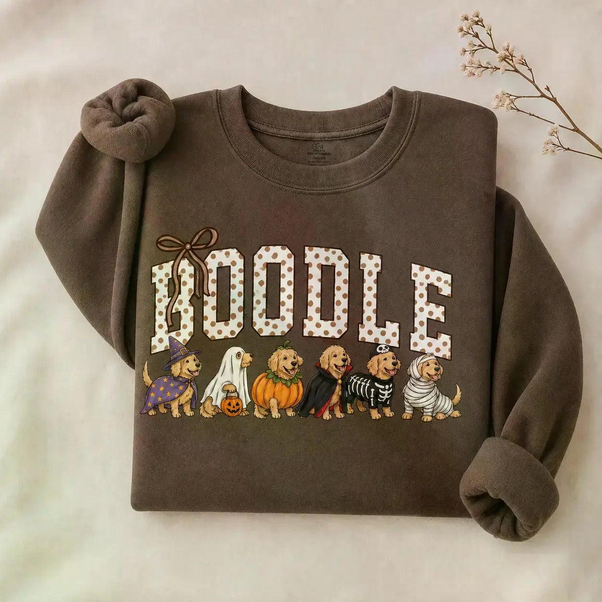 Dark Chocolate 30+ Halloween Dog Breeds Sweatshirt – Spooky Season Dog Mom Crewneck, Cozy Autumn Dog Lover Pullover