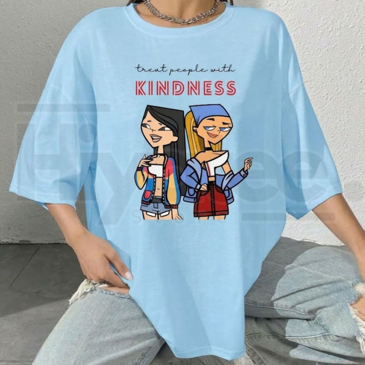 Total Drama Island Heather & Lindsay Character Scene T-Shirt – Queen Of Mean Cartoon Nostalgia Tee - Hiyatee