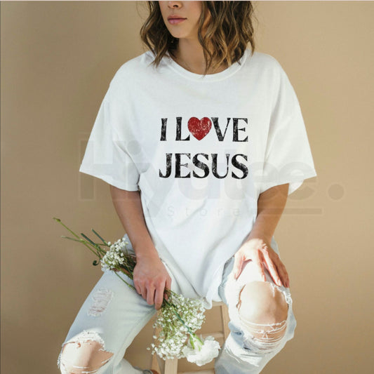 Vintage "I Love Jesus" Classic T-Shirt – Retro Streetwear Letter Print Tee - Hiyatee