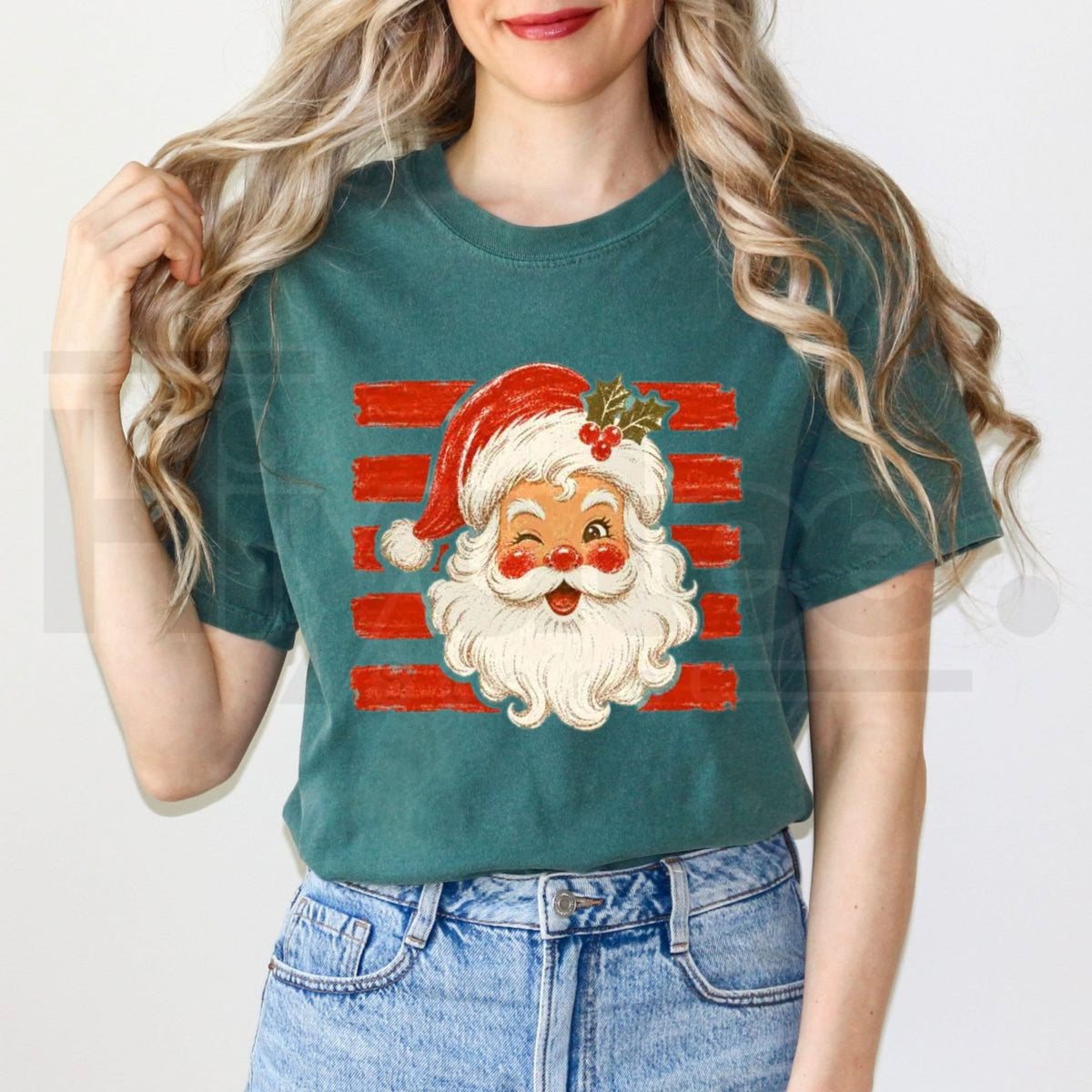 Vintage Santa Stripe Christmas Graphic Tee - Hiyatee